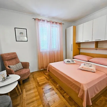 Apartment Avdic Makarska