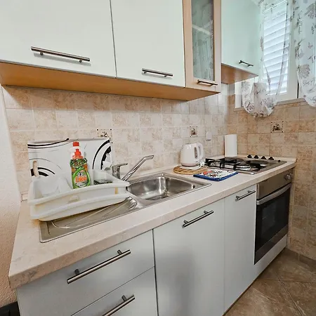 Apartment Avdic Makarska