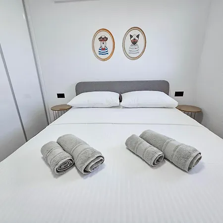 Avdic Apartment Makarska