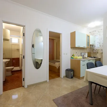 דירה Avdic מאקרסקה