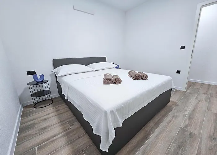 公寓 Avdic 马卡尔斯卡