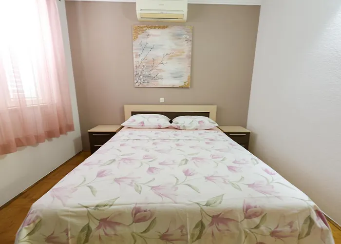 Avdic Appartement *